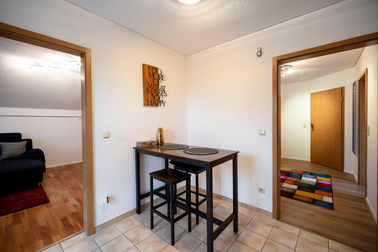 Ferienwohnung Am Riedfeld 제펠트 외부 사진
